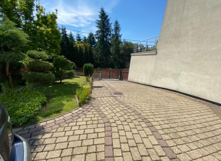 Willa Nad Sola Guest House Oświęcim Eksteriør bilde